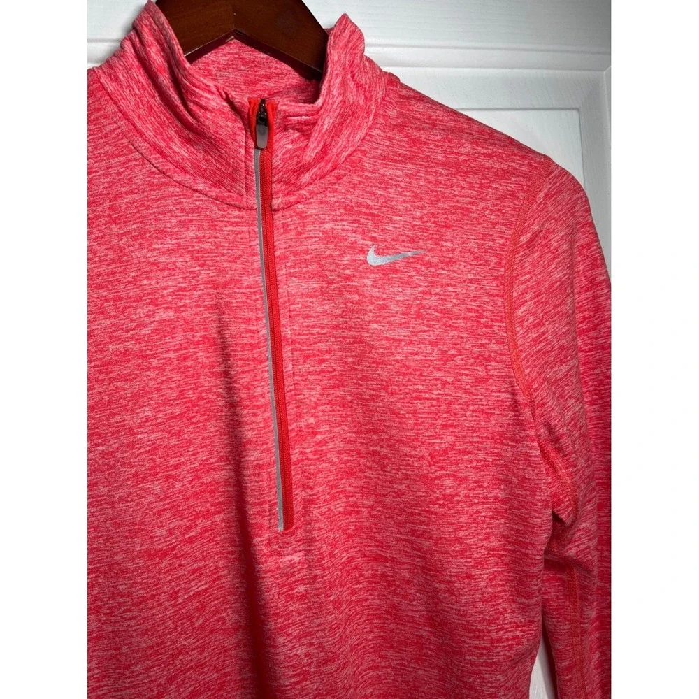 Nike Running Top Womens‎ XS Coral Pink Dri Fit Quarter Zip Thumbholes Pullover